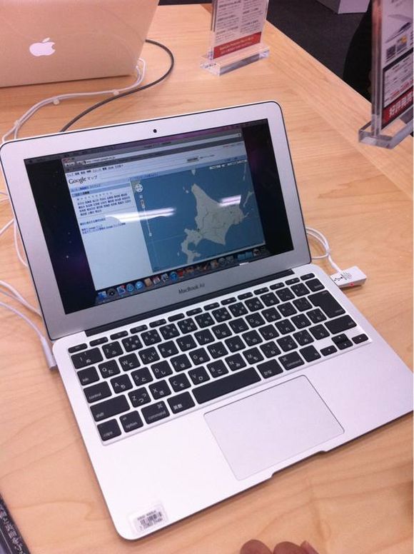 Macbook Air 11インチかっこいいなー Logmayu